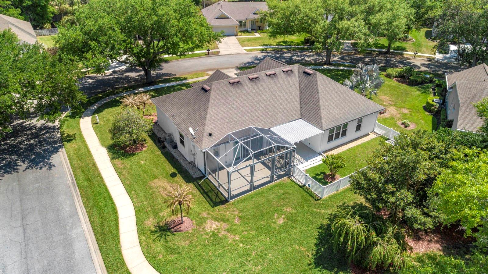 1901 PARK FOREST BLVD, MOUNT DORA, FL, 32757
