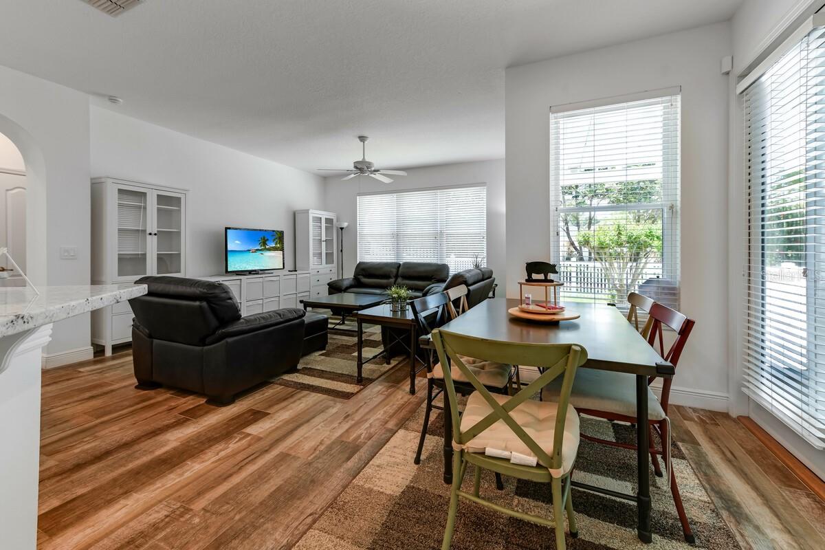 1901 PARK FOREST BLVD, MOUNT DORA, FL, 32757