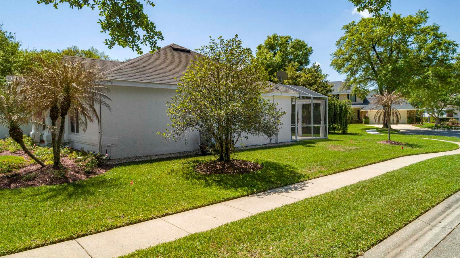 1901 PARK FOREST BLVD, MOUNT DORA, FL, 32757