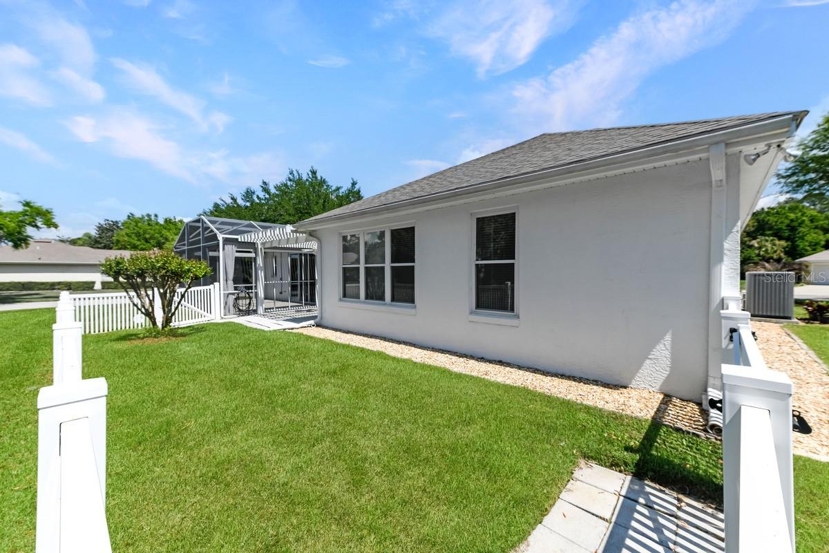 1901 PARK FOREST BLVD, MOUNT DORA, FL, 32757