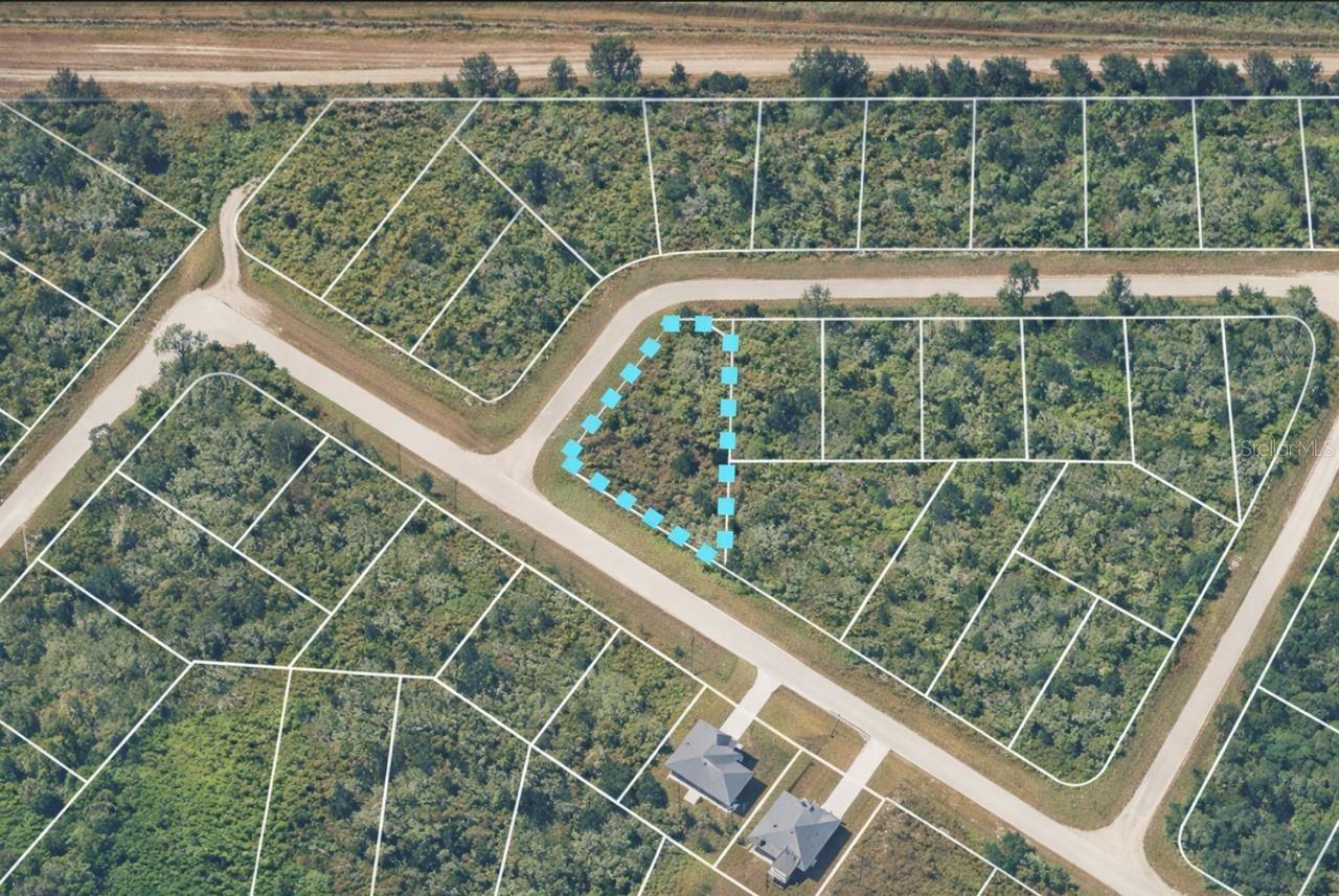 648 GREENBRIAR BLVD, LEHIGH ACRES, FL, 33972