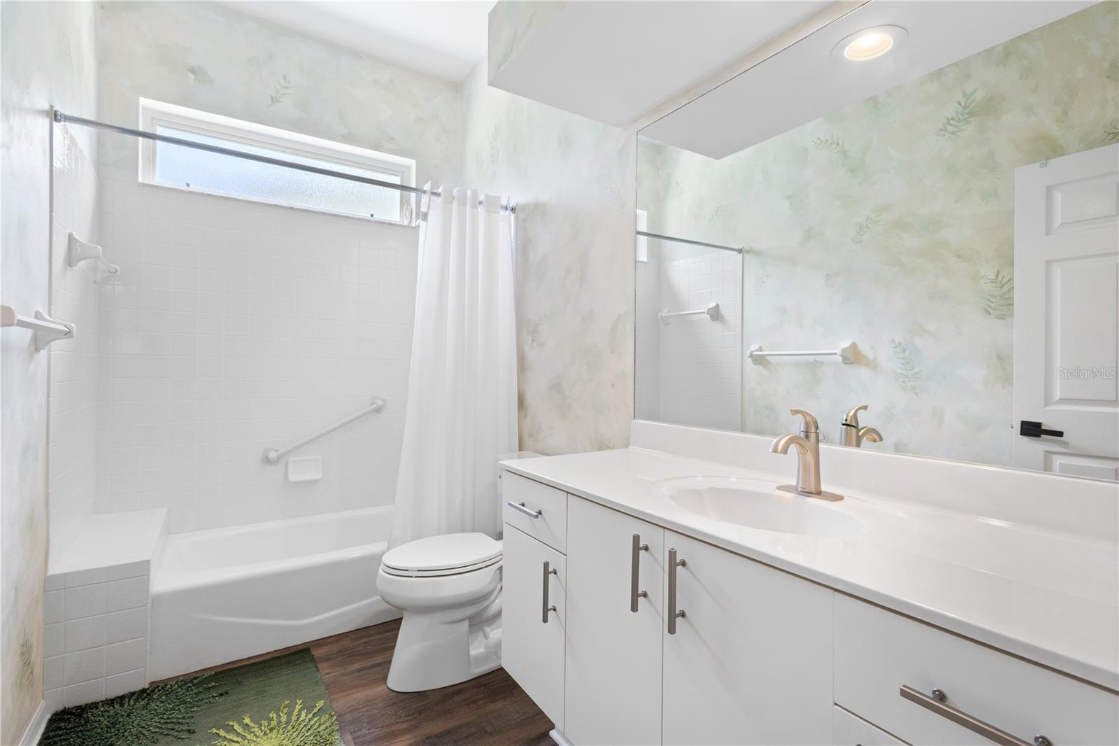 1985 WHITE FEATHER LN, NOKOMIS, FL, 34275
