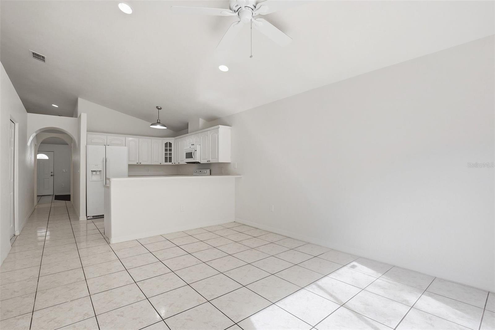 5817 MOHR LOOP, TAMPA, FL, 33615