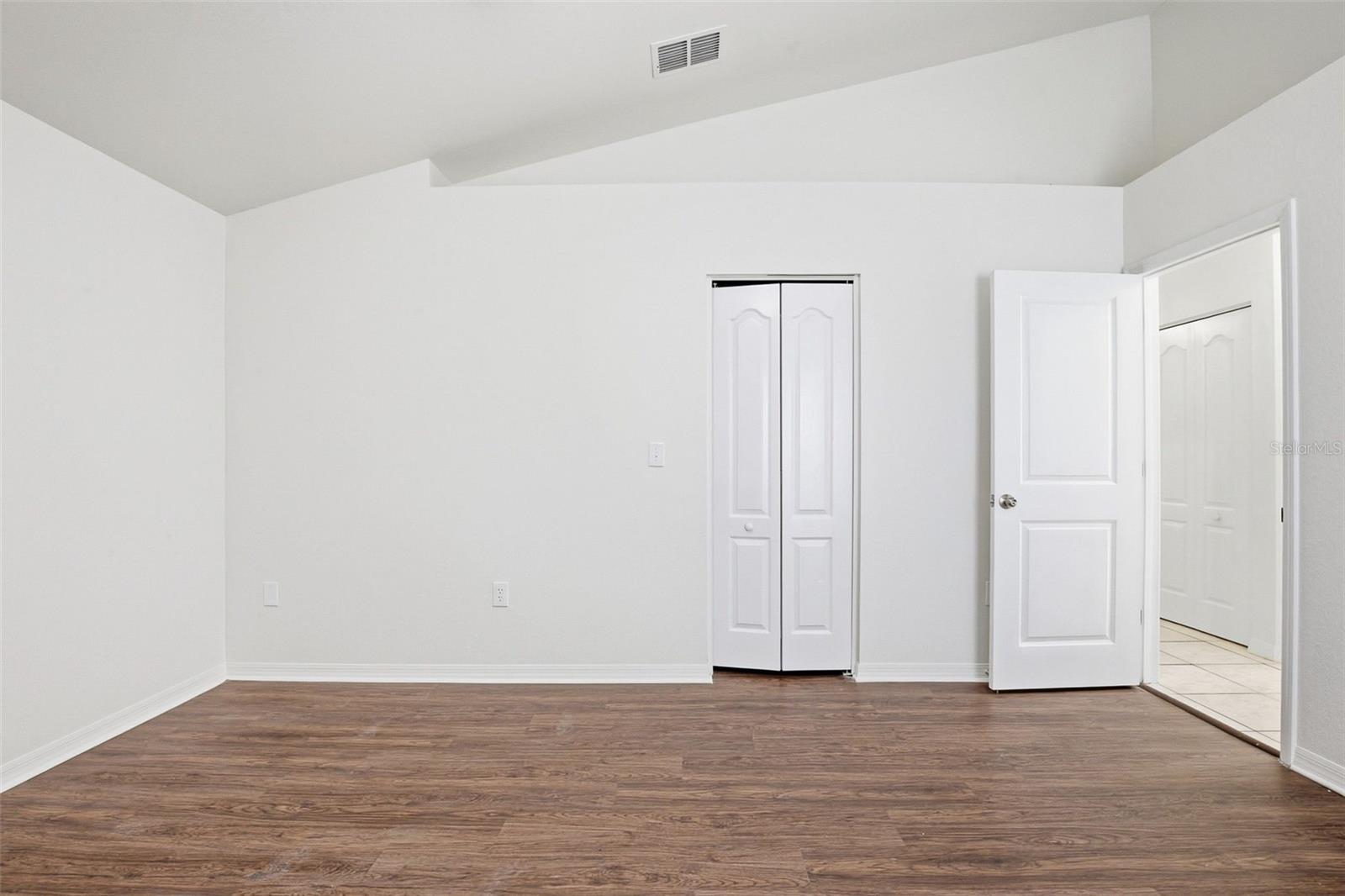 5817 MOHR LOOP, TAMPA, FL, 33615