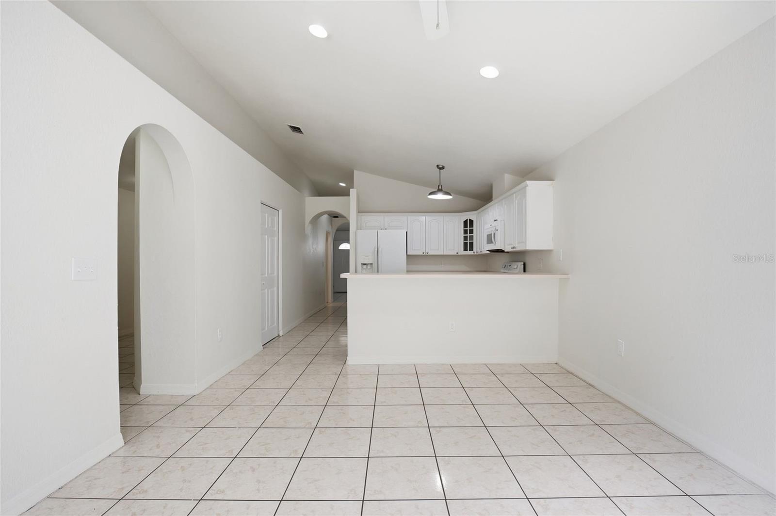 5817 MOHR LOOP, TAMPA, FL, 33615