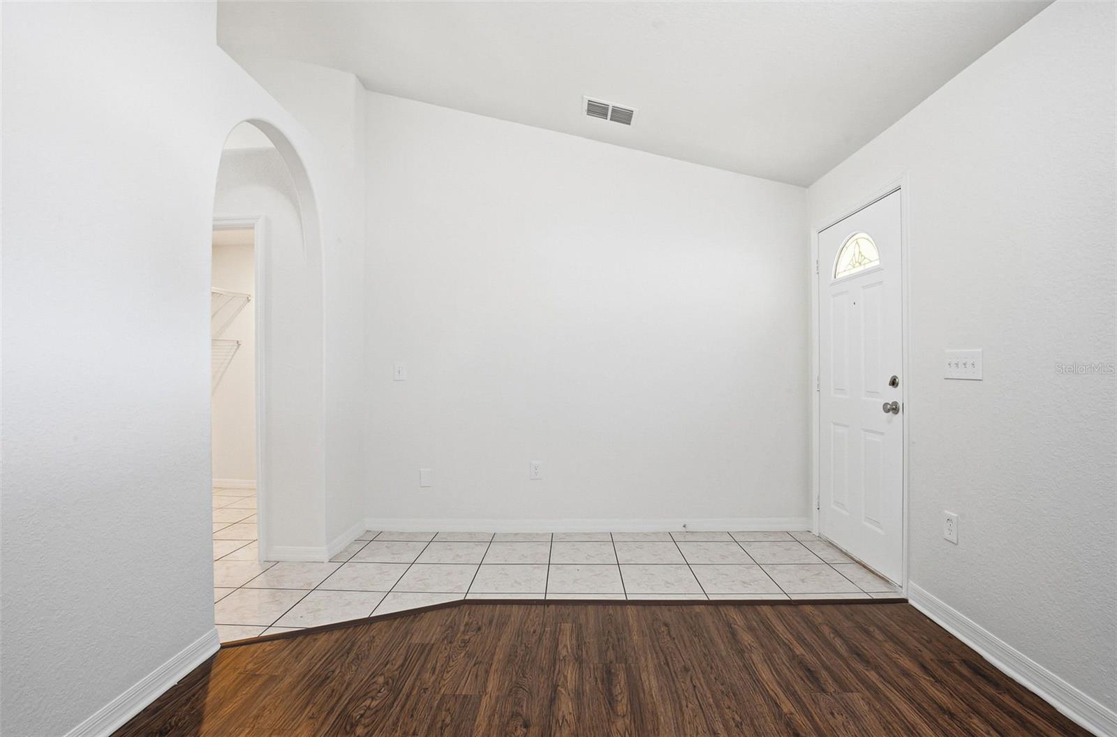 5817 MOHR LOOP, TAMPA, FL, 33615