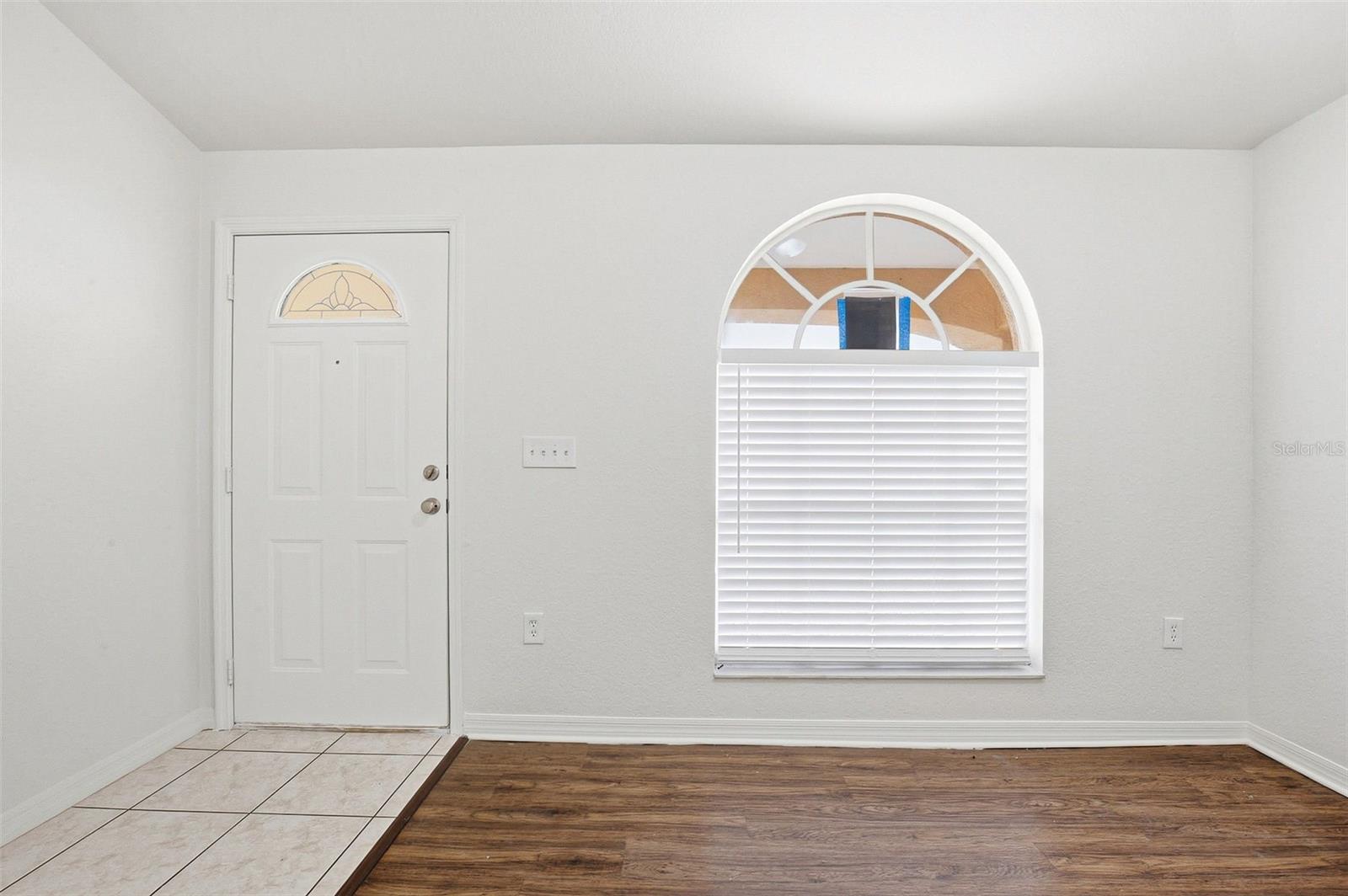 5817 MOHR LOOP, TAMPA, FL, 33615