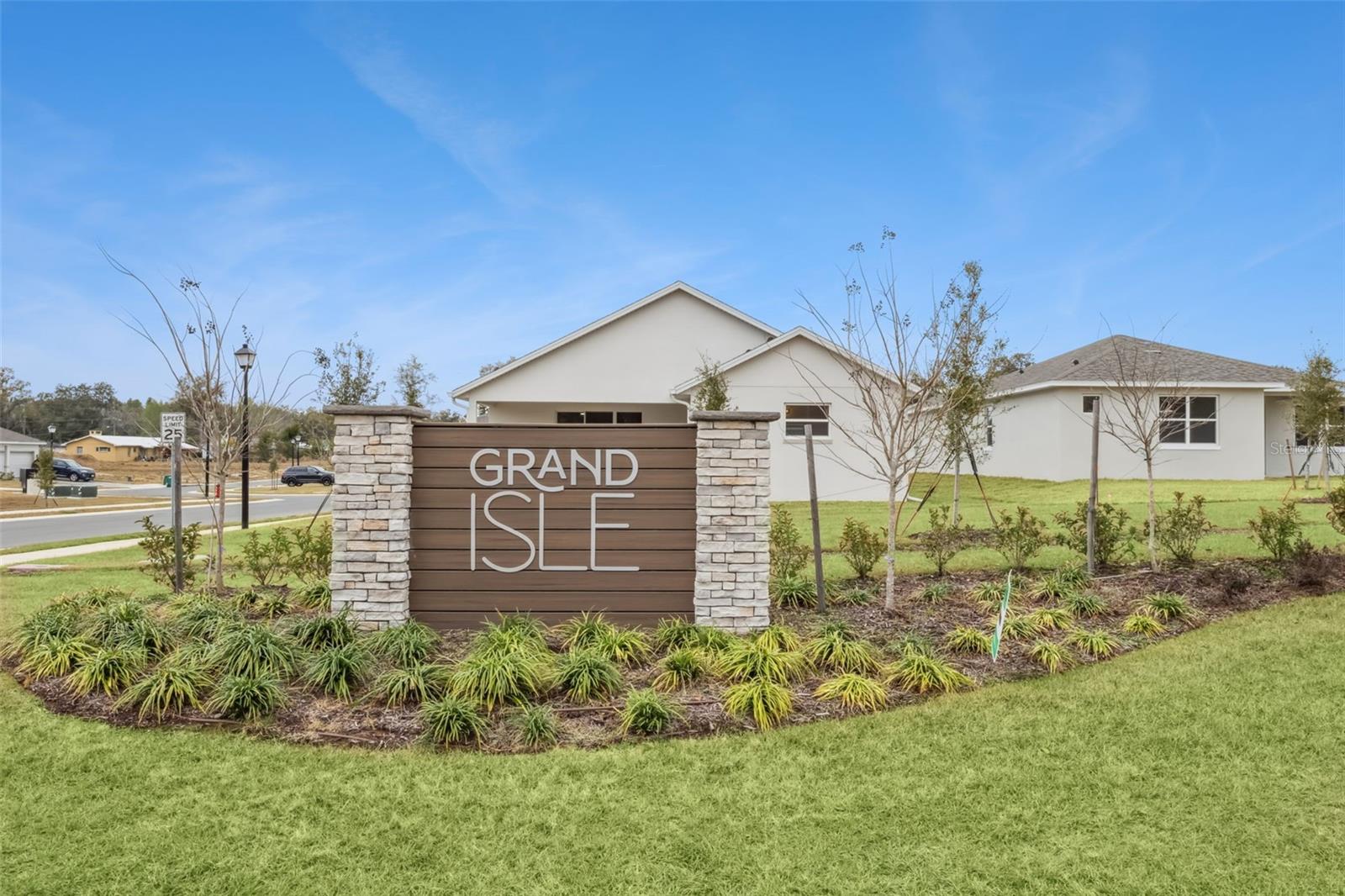 3704 WATERCLIFF CIR, GRAND ISLAND, FL, 32735