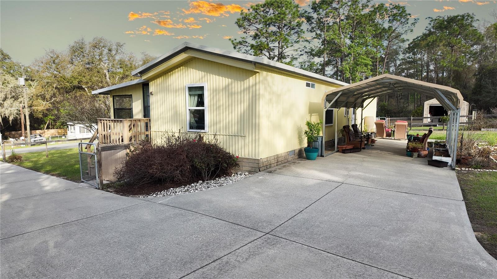 655 SE 162ND TER, SILVER SPRINGS, FL, 34488