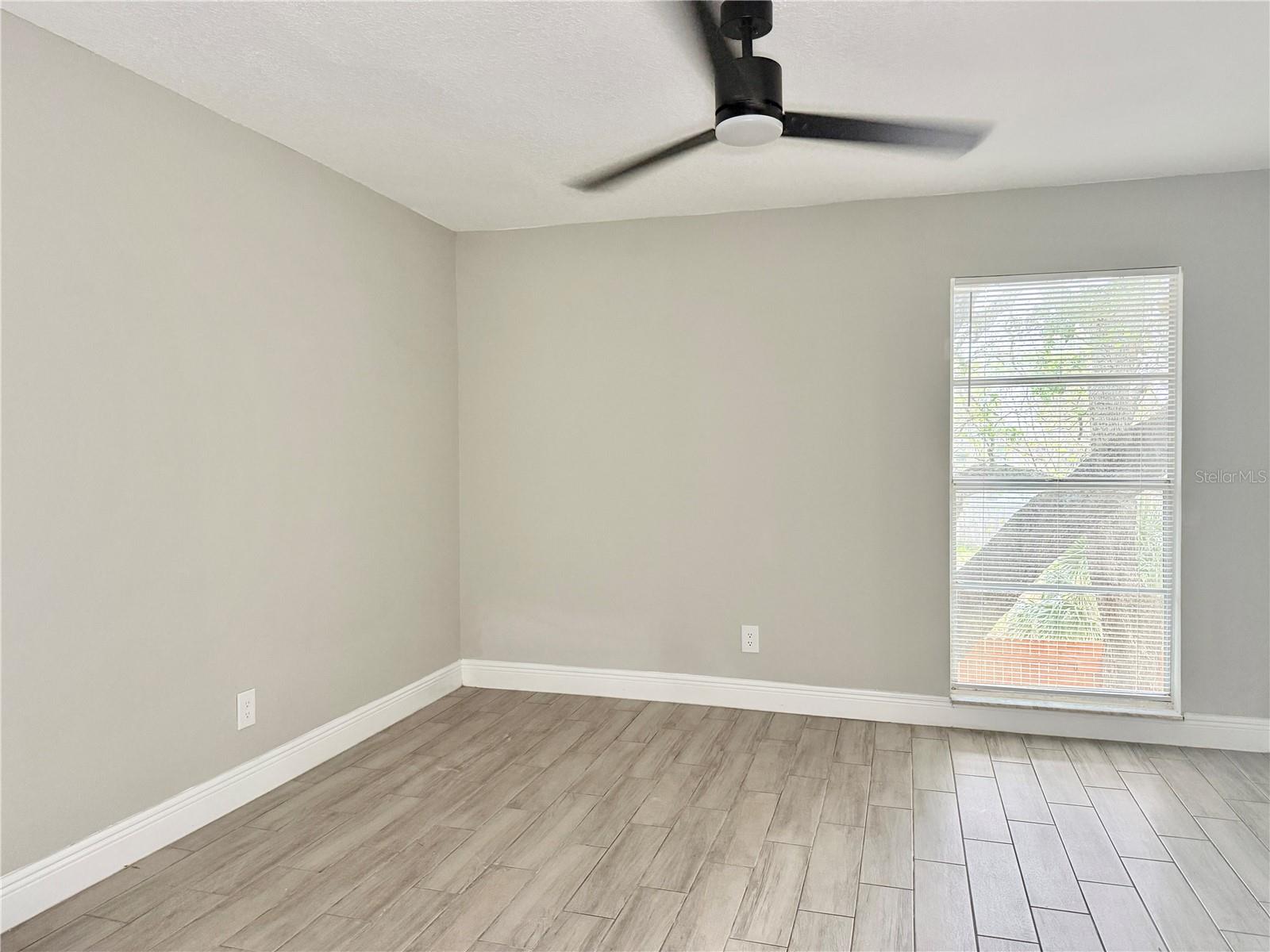 5129 TENNIS COURT CIRCLE, TAMPA, FL, 33617