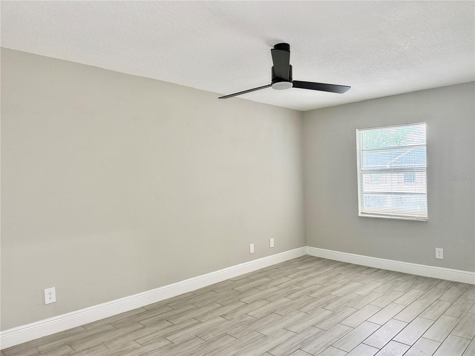 5129 TENNIS COURT CIRCLE, TAMPA, FL, 33617