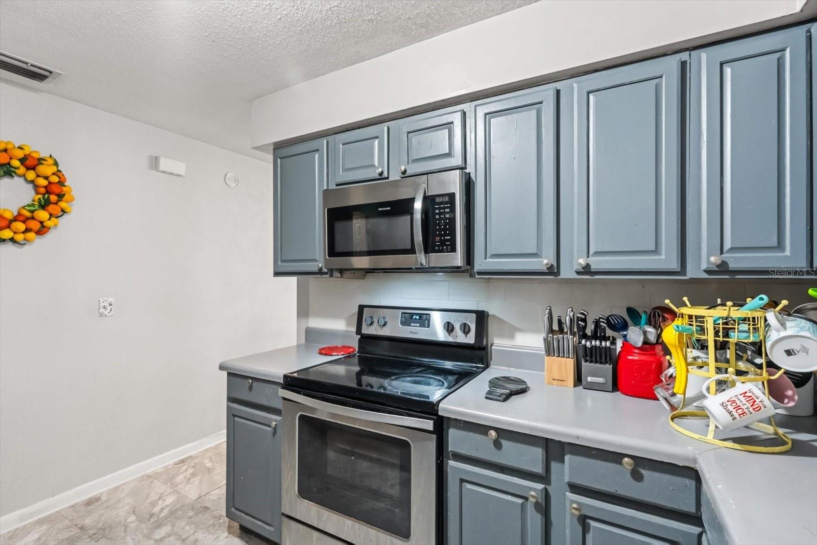 820 E CLIFFORD AVE, EUSTIS, FL, 32726