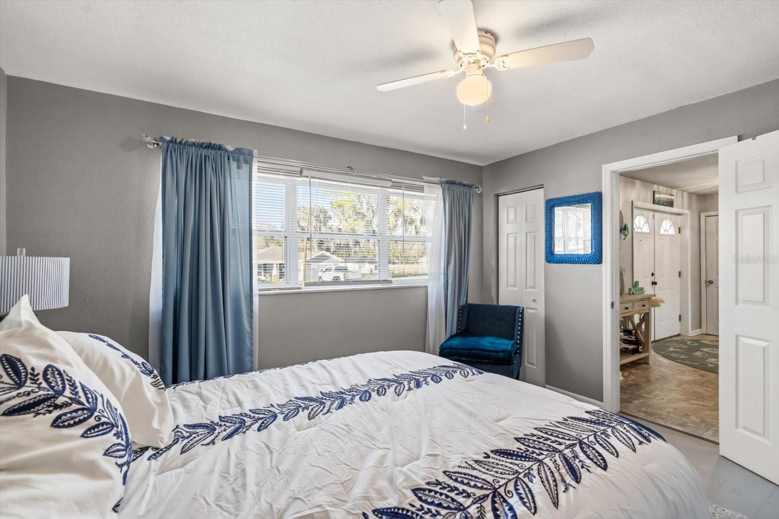 820 E CLIFFORD AVE, EUSTIS, FL, 32726