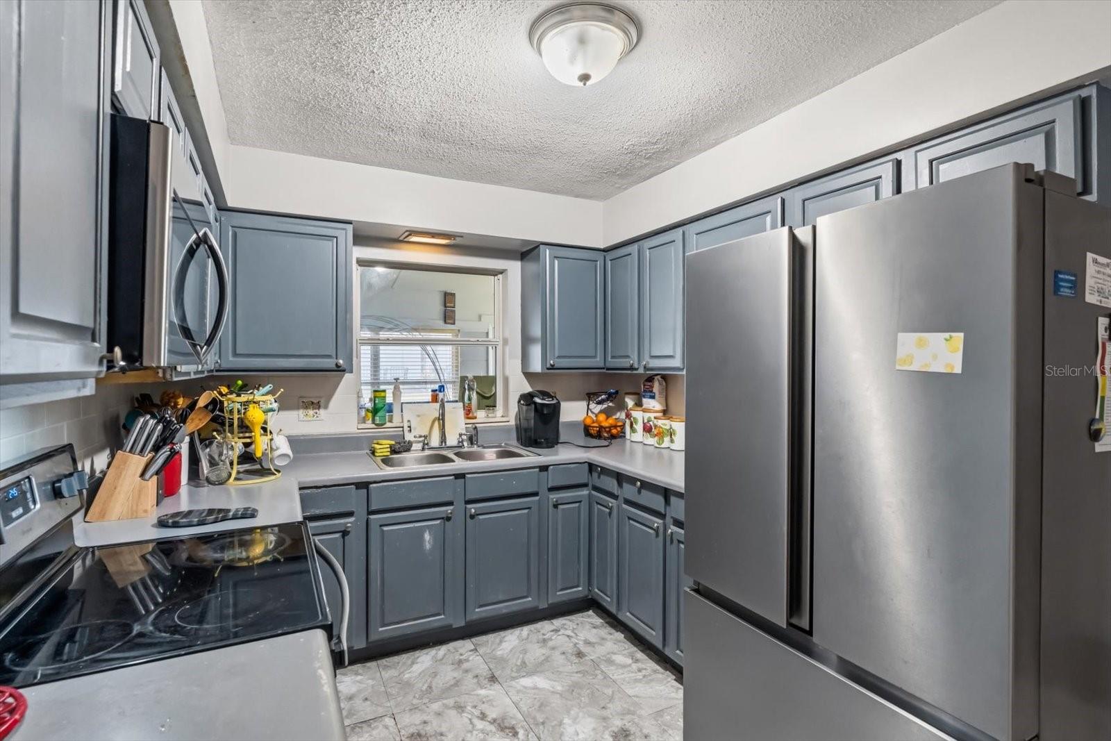 820 E CLIFFORD AVE, EUSTIS, FL, 32726