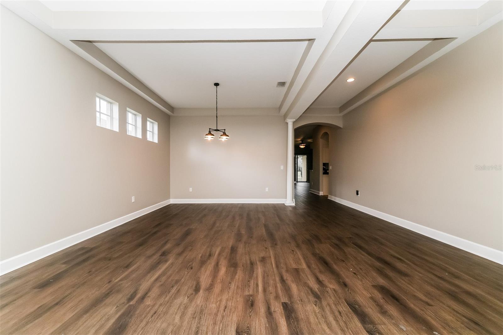 8214 LAGERFELD DR, LAND O LAKES, FL, 34637