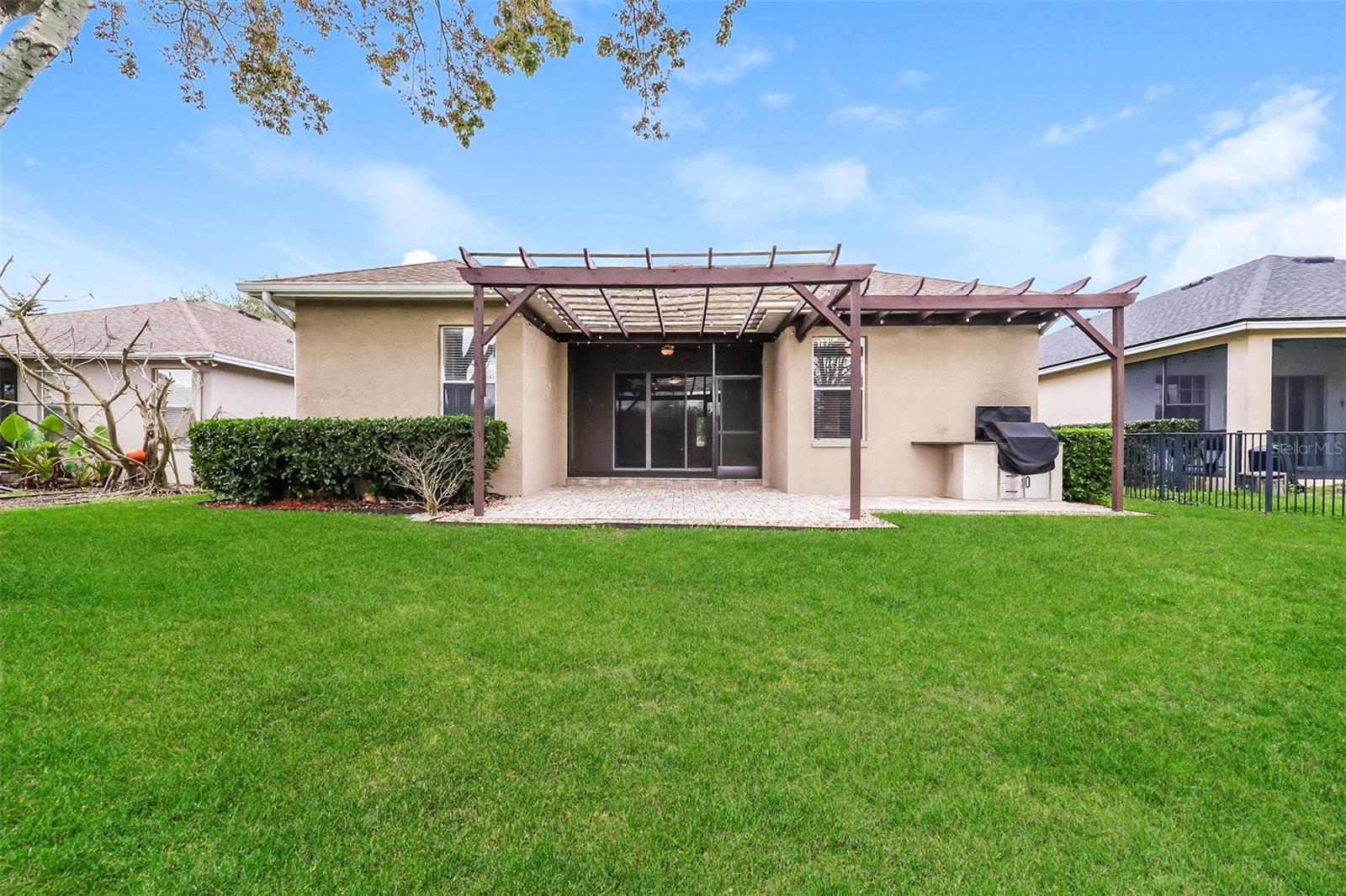 8214 LAGERFELD DR, LAND O LAKES, FL, 34637