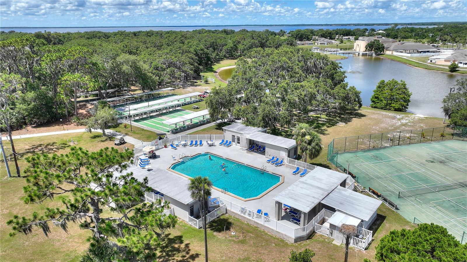 1919 CLUB CIR, LAKE WALES, FL, 33854