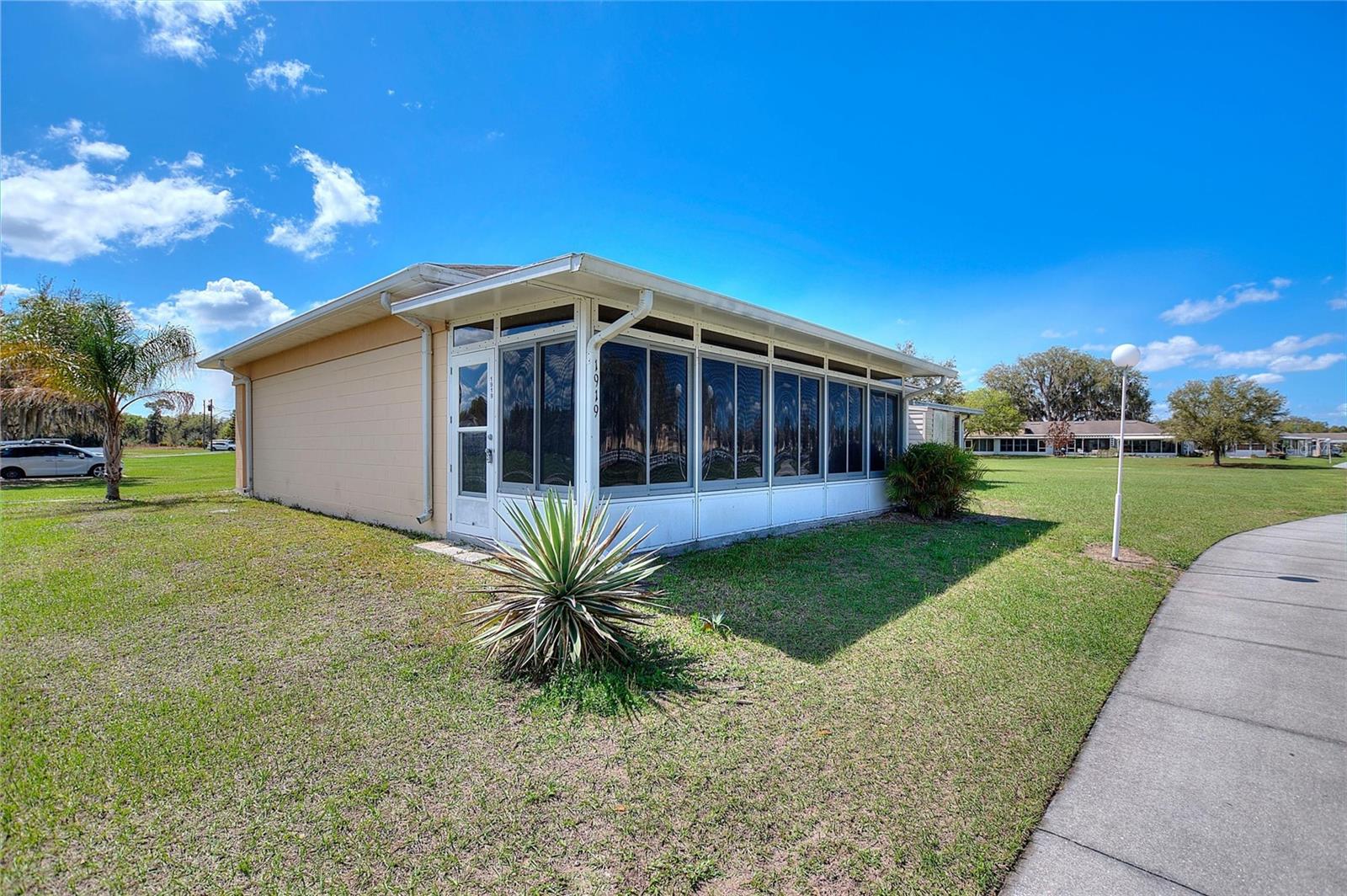 1919 CLUB CIR, LAKE WALES, FL, 33854