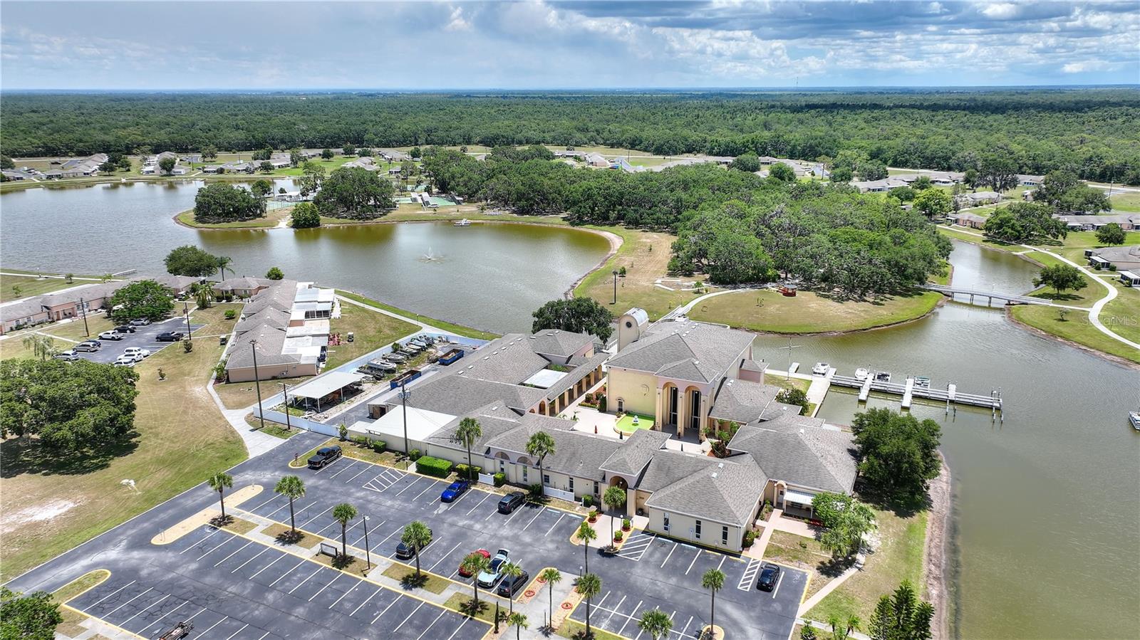 1919 CLUB CIR, LAKE WALES, FL, 33854