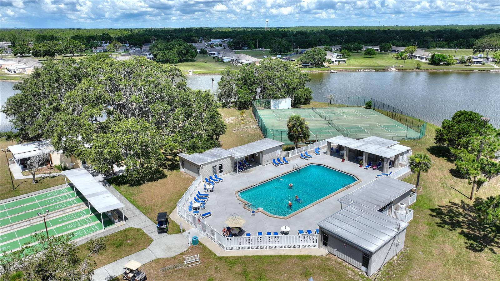 1919 CLUB CIR, LAKE WALES, FL, 33854