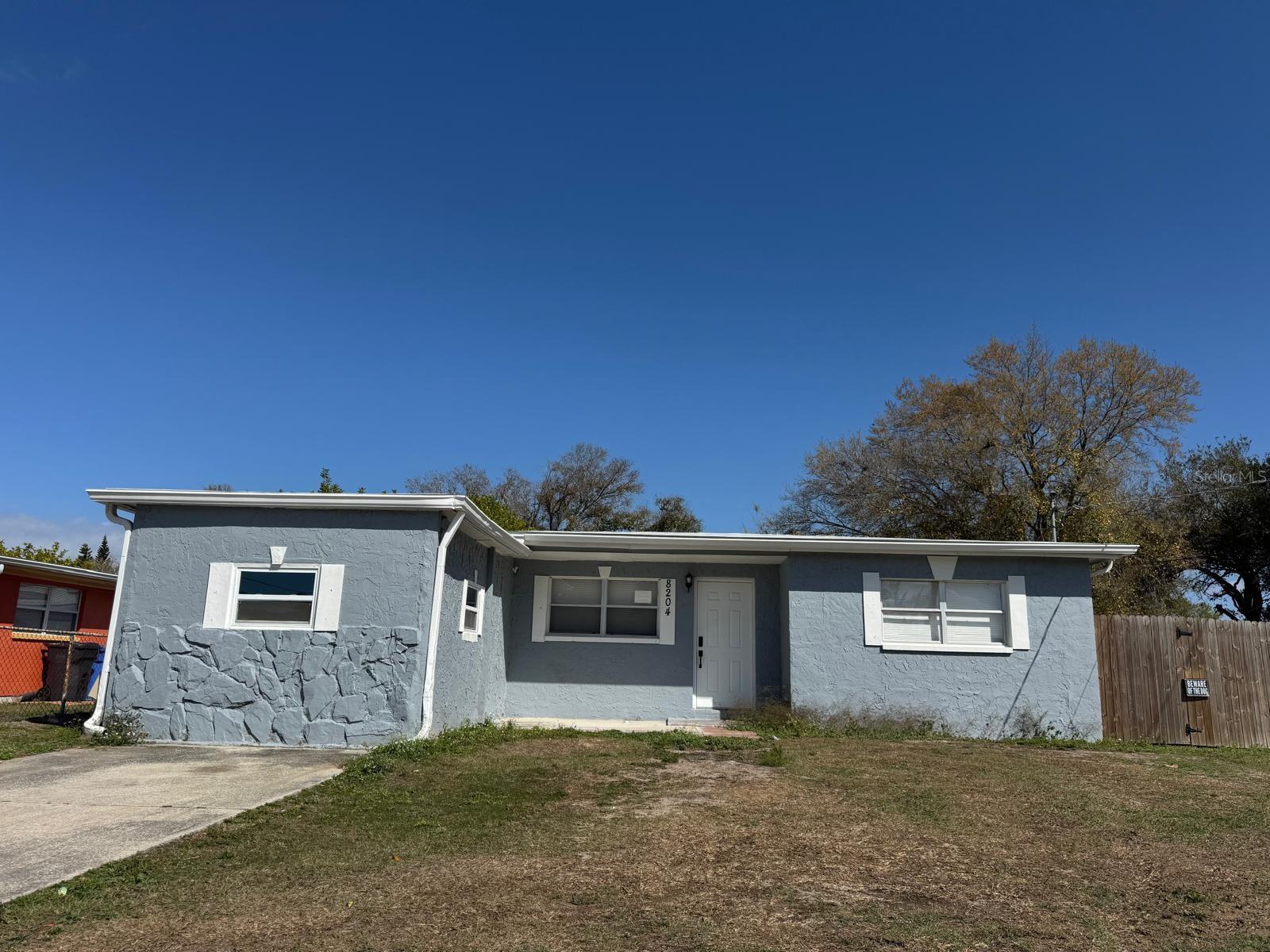 8204 DAHLIA AVE, TAMPA, FL, 33619