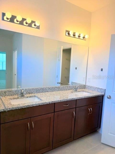 200 PINE GROVE DR, PALM COAST, FL, 32164