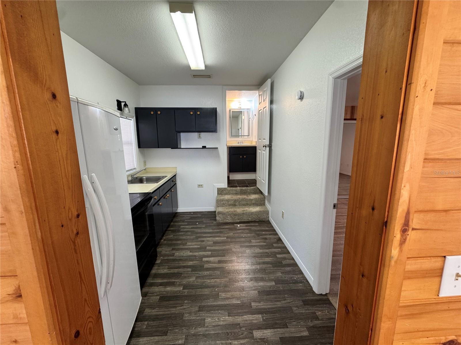 306 N IONA AVE, FRUITLAND PARK, FL, 34731