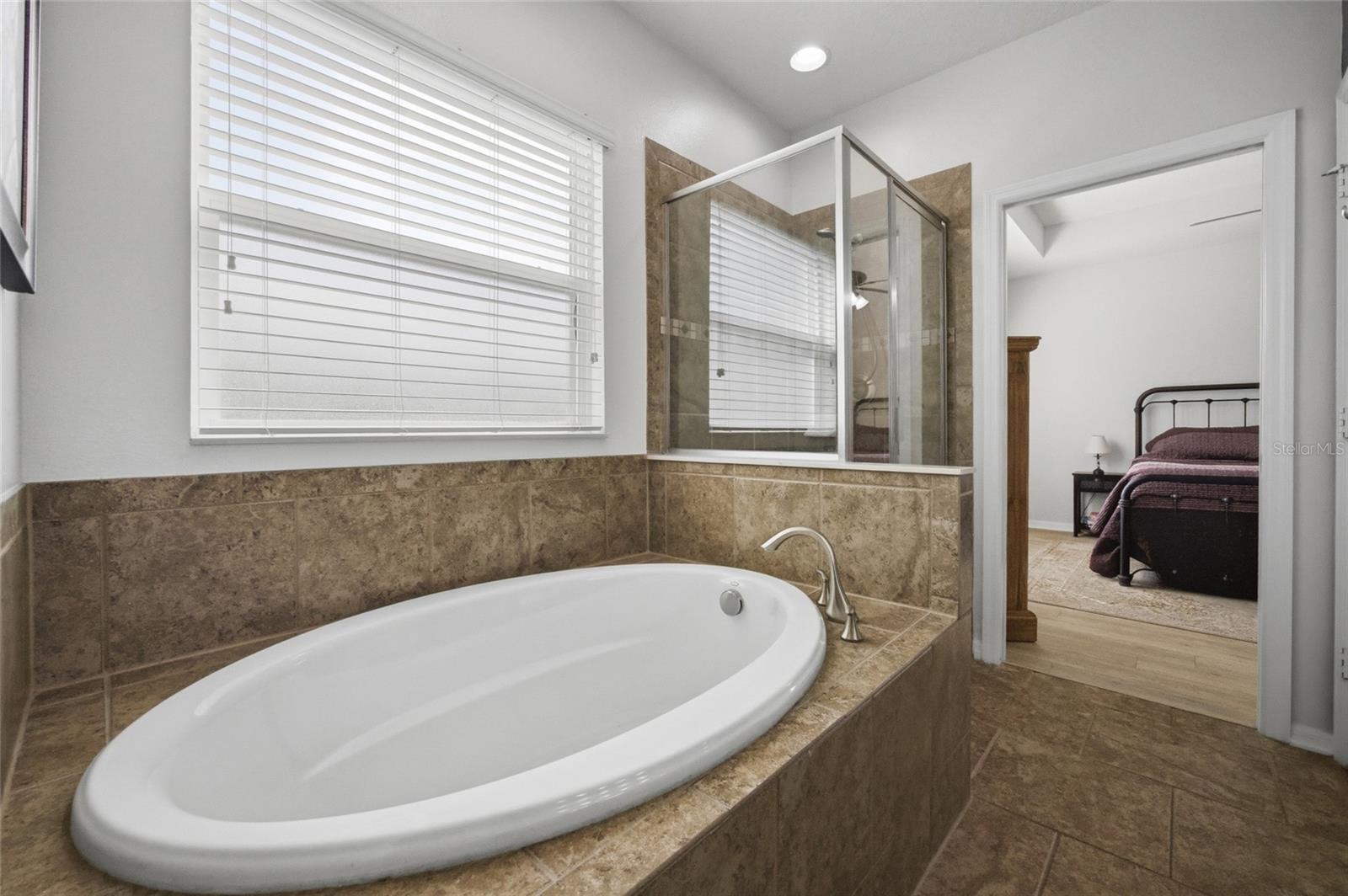 32692 WINDELSTRAW DRIVE, WESLEY CHAPEL, FL, 33545