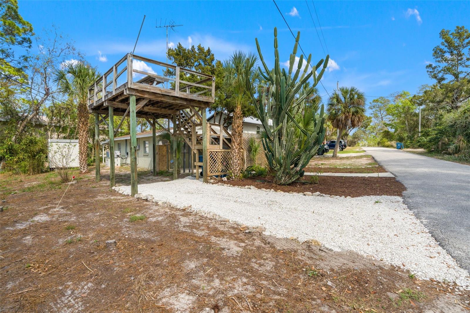 4489 FISHMAN AVE, WEEKI WACHEE, FL, 34607