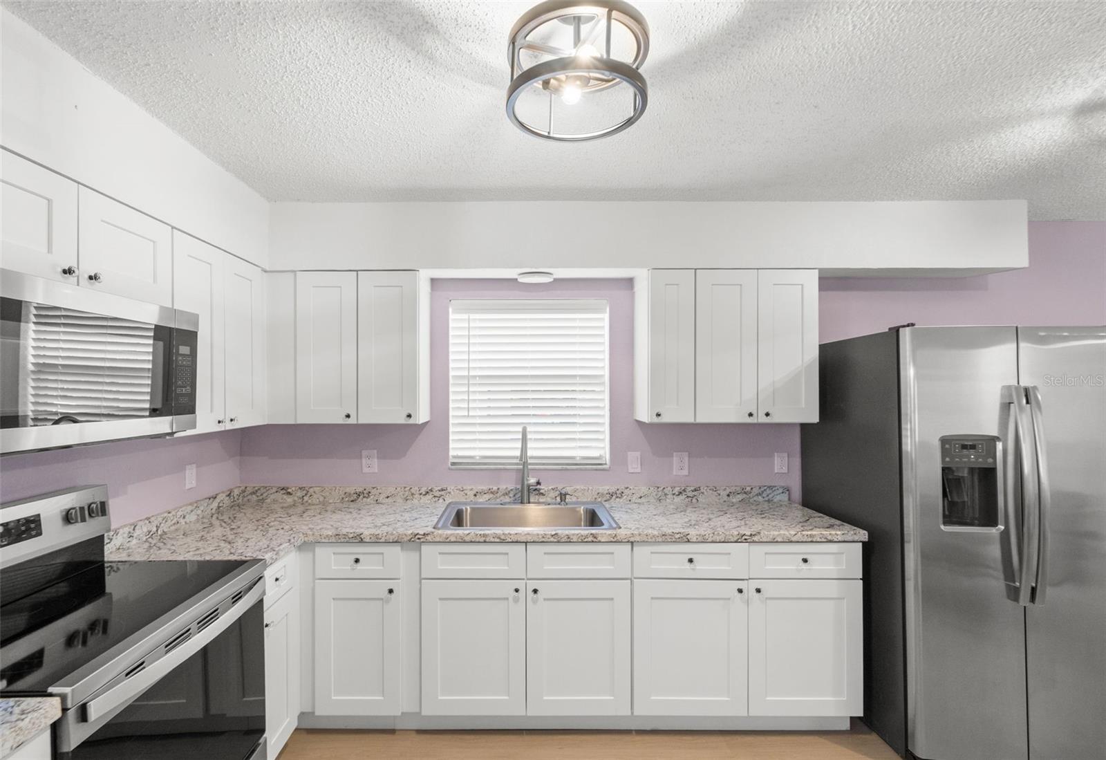 4489 FISHMAN AVE, WEEKI WACHEE, FL, 34607