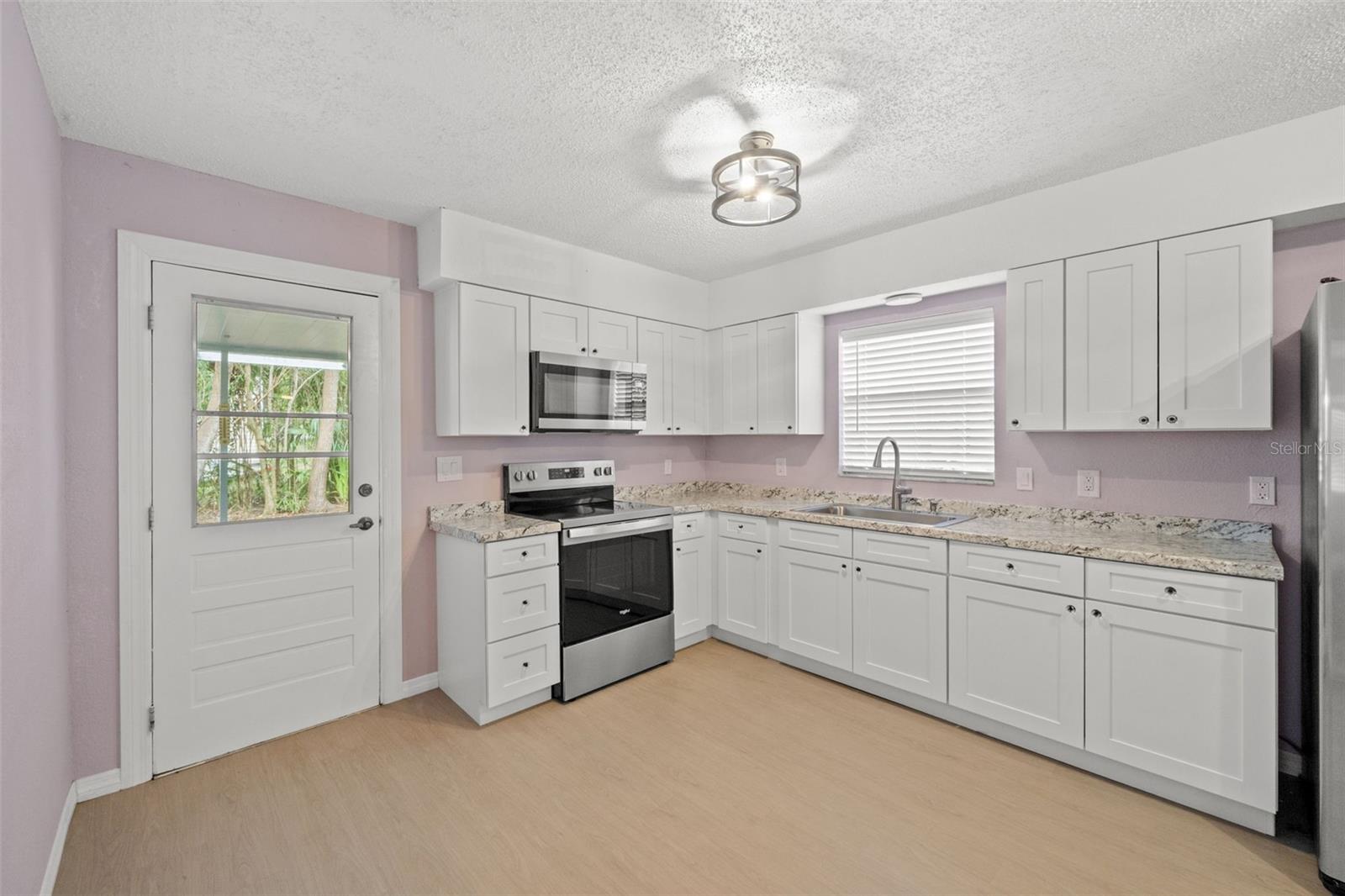 4489 FISHMAN AVE, WEEKI WACHEE, FL, 34607