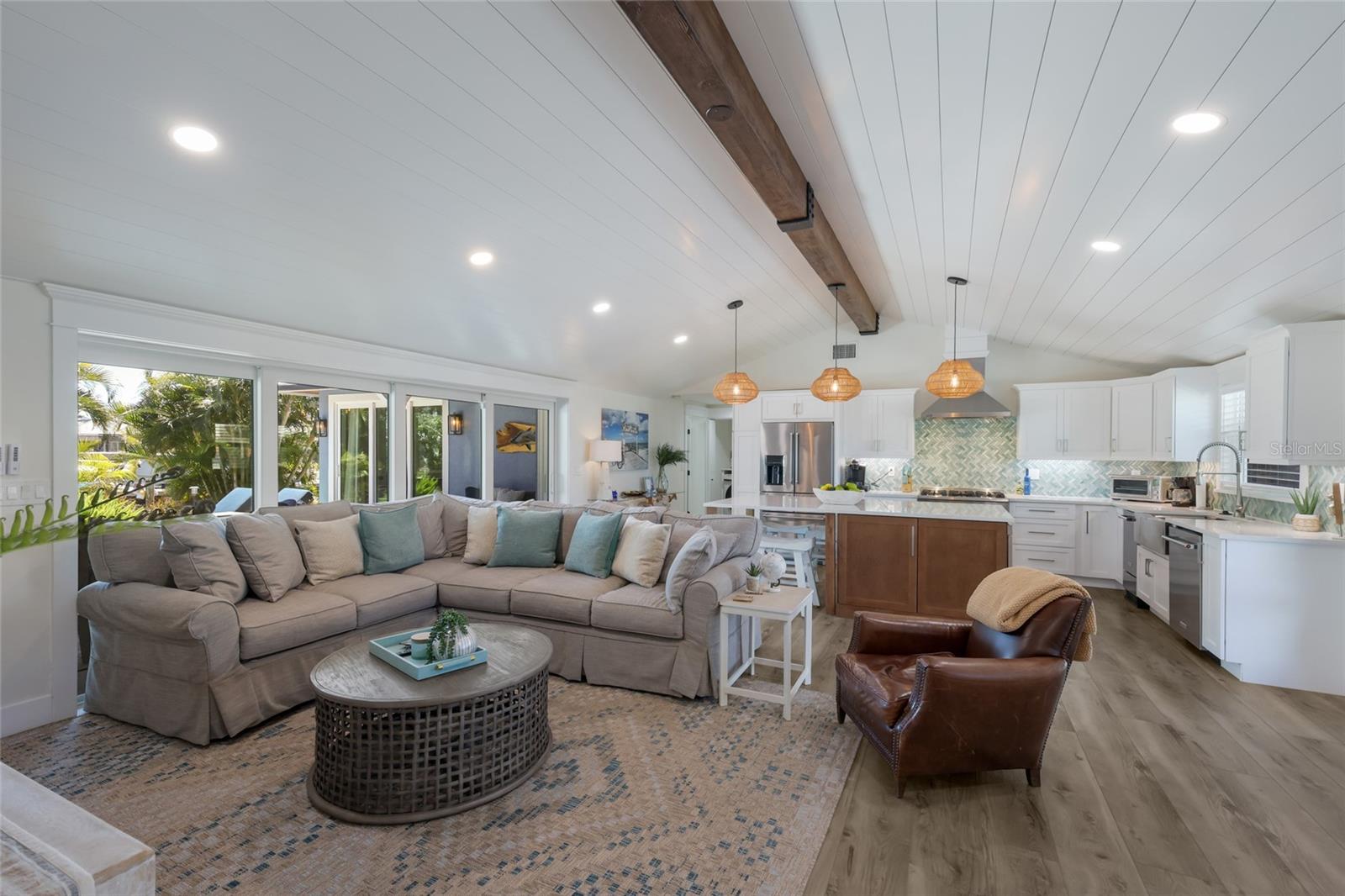 517 70TH ST, HOLMES BEACH, FL, 34217