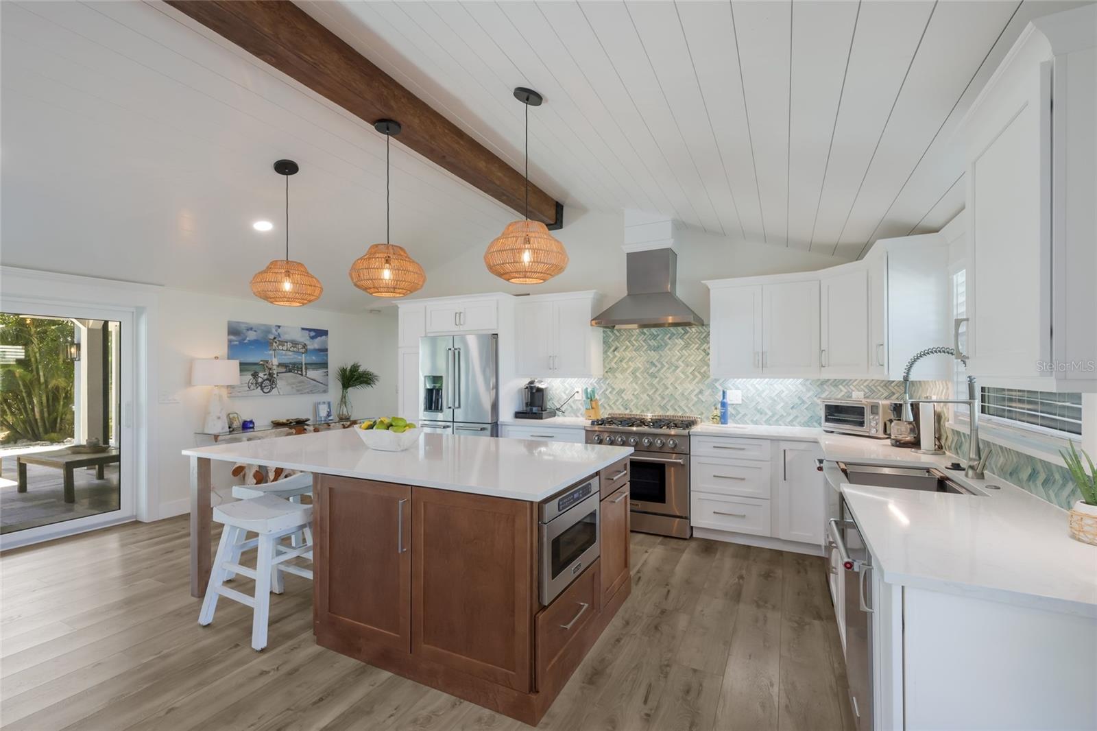 517 70TH ST, HOLMES BEACH, FL, 34217