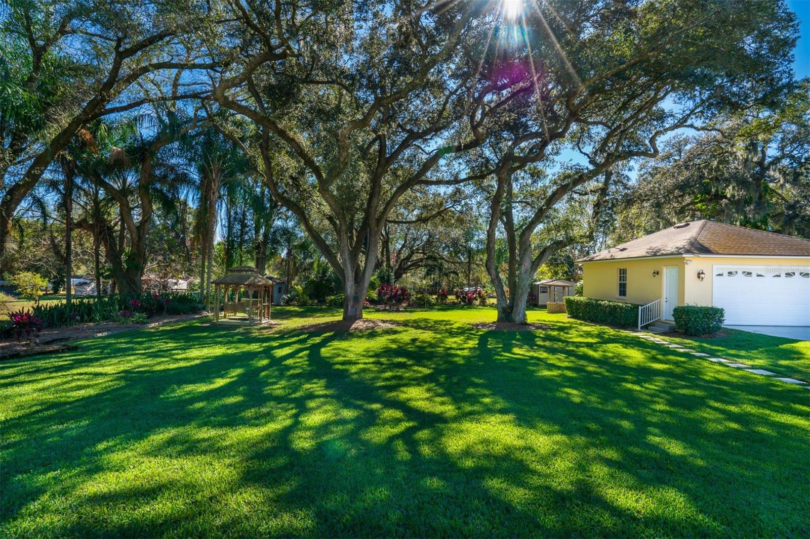 1501 LIMONA RD, BRANDON, FL, 33510