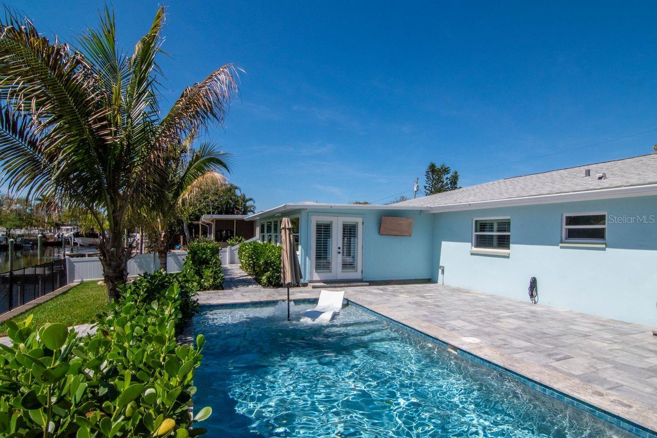 372 WESTWINDS DR, PALM HARBOR, FL, 34683