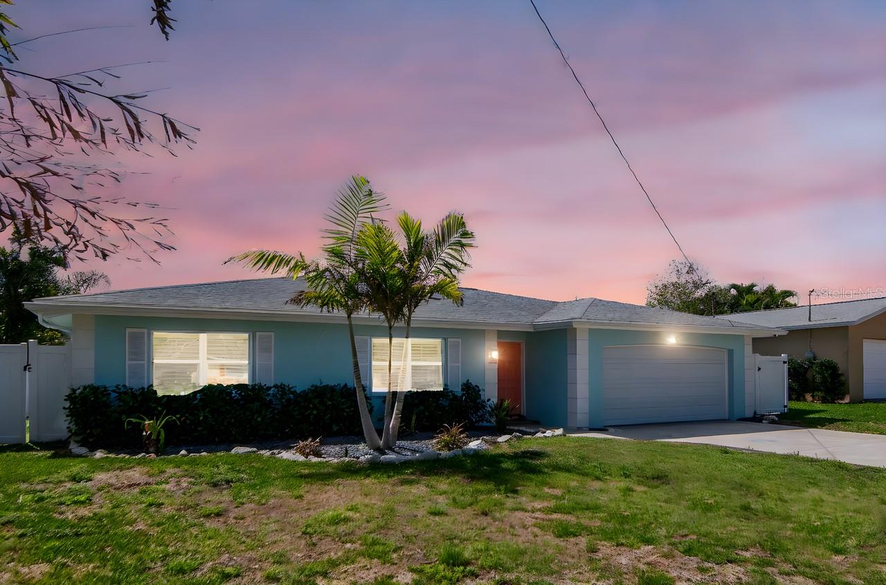 372 WESTWINDS DR, PALM HARBOR, FL, 34683