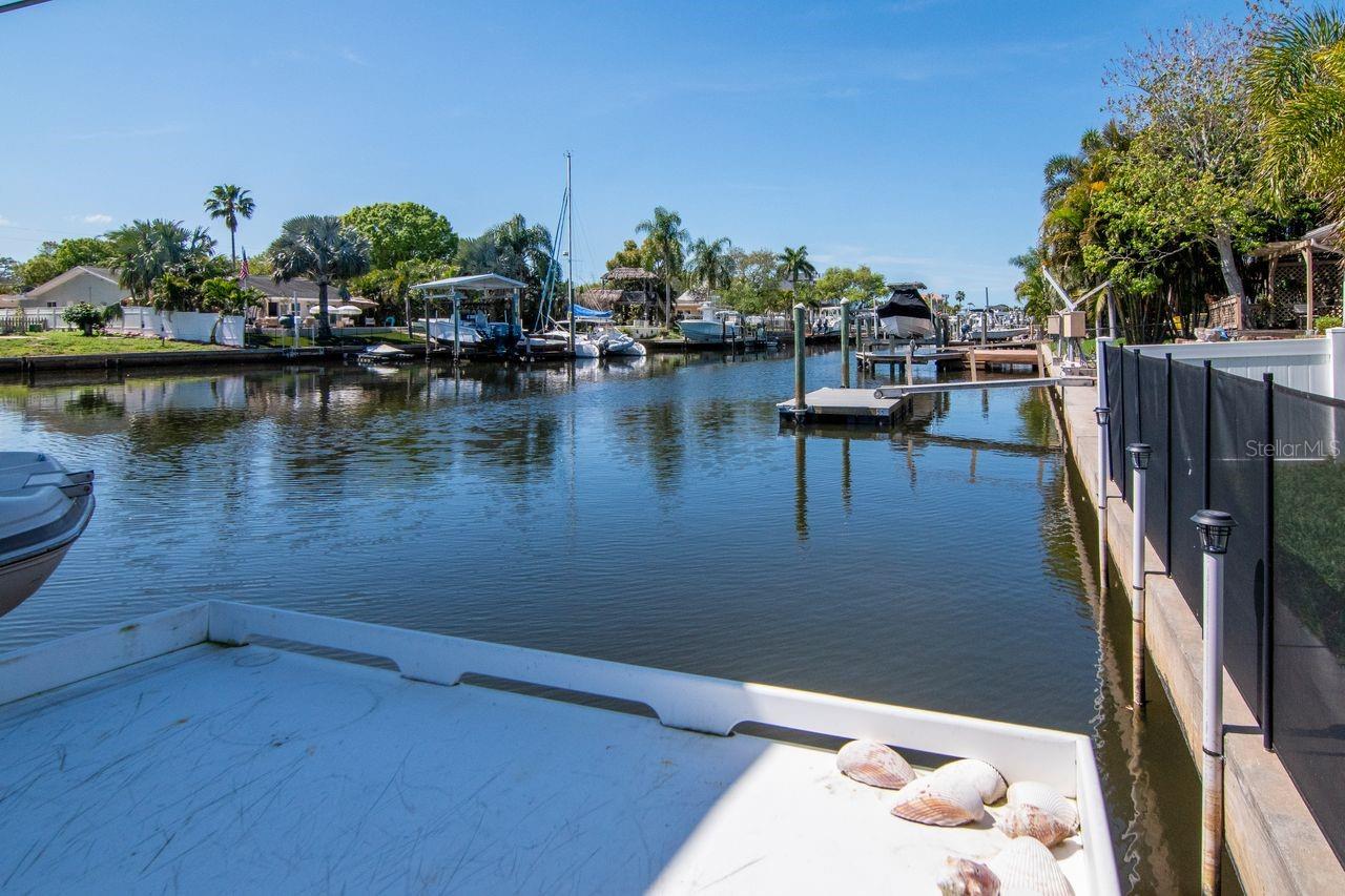 372 WESTWINDS DR, PALM HARBOR, FL, 34683