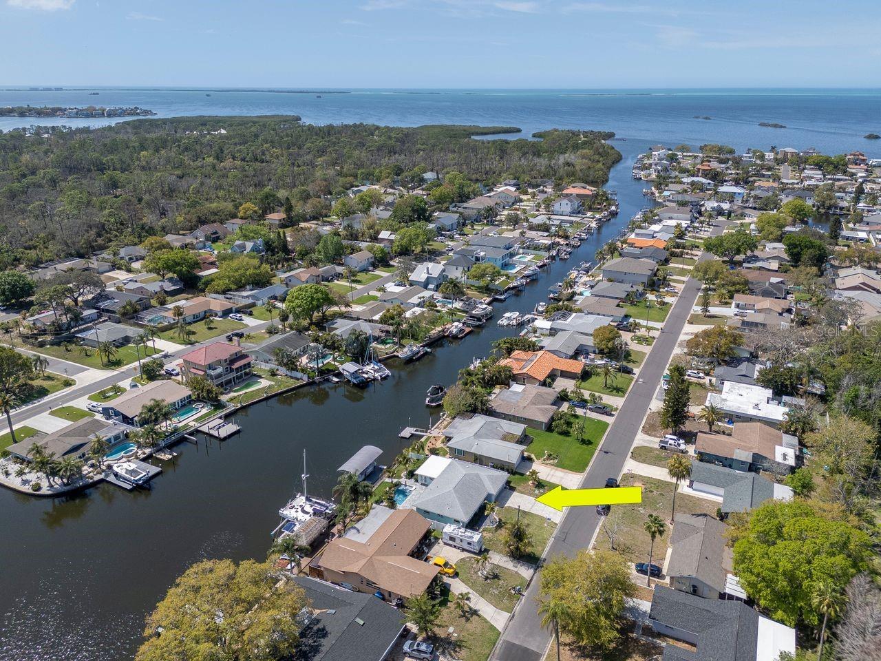 372 WESTWINDS DR, PALM HARBOR, FL, 34683
