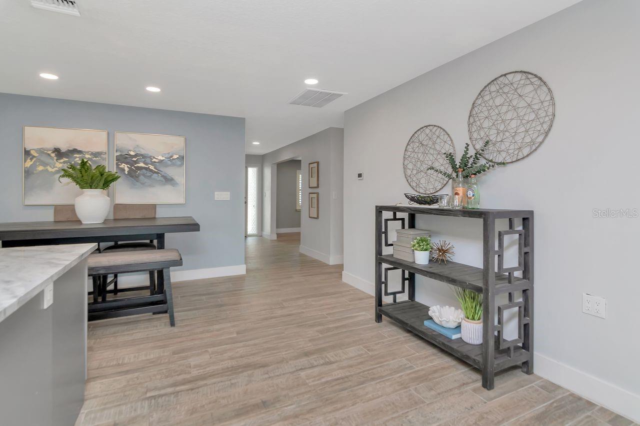 372 WESTWINDS DR, PALM HARBOR, FL, 34683