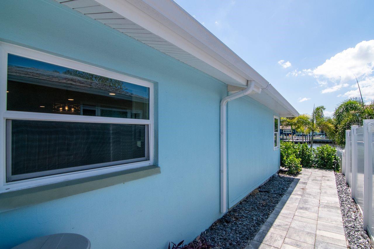 372 WESTWINDS DR, PALM HARBOR, FL, 34683