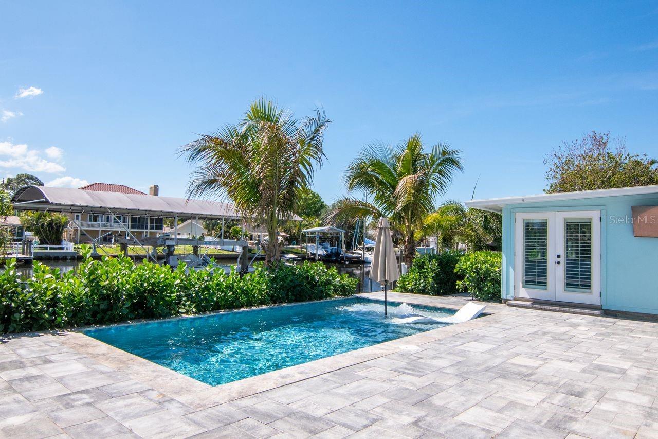 372 WESTWINDS DR, PALM HARBOR, FL, 34683