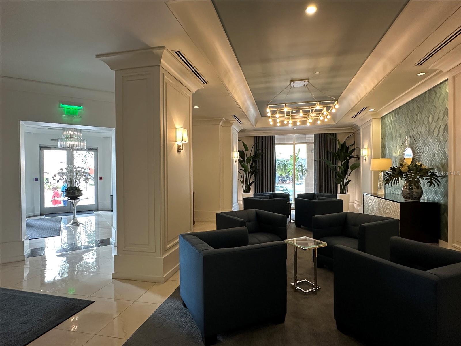 1350 MAIN ST #1401, SARASOTA, FL, 34236