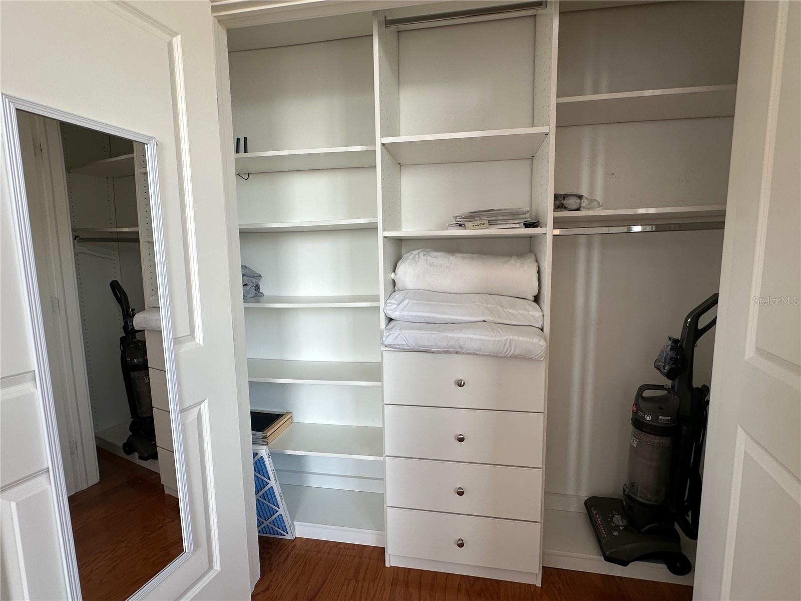 1350 MAIN ST #1401, SARASOTA, FL, 34236