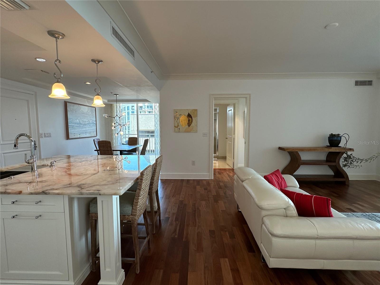 1350 MAIN ST #1401, SARASOTA, FL, 34236