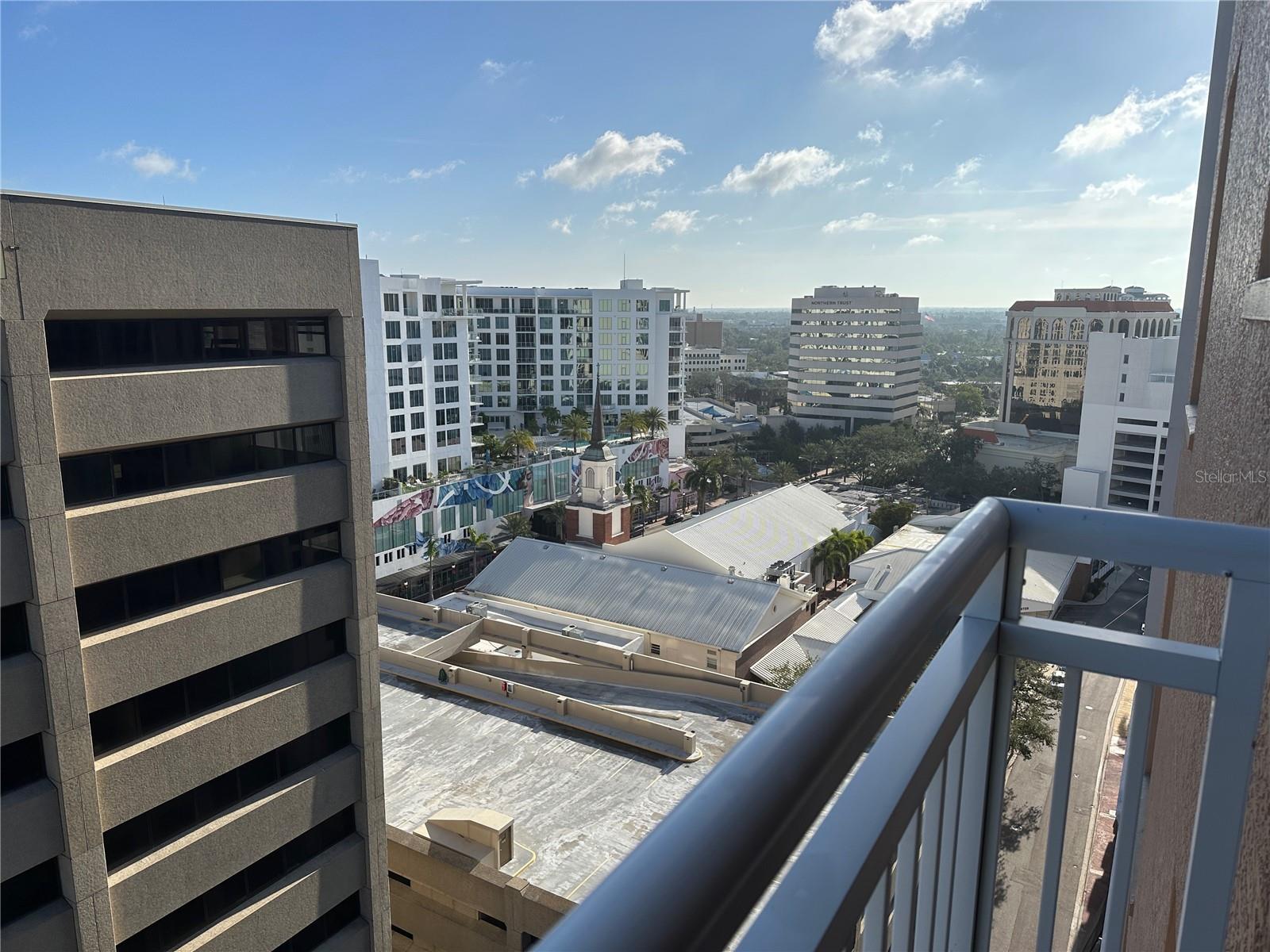 1350 MAIN ST #1401, SARASOTA, FL, 34236