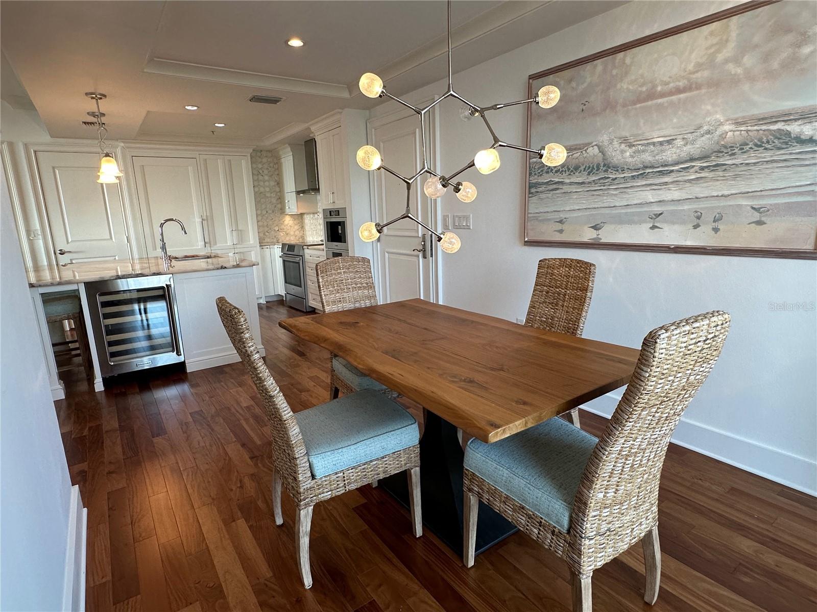 1350 MAIN ST #1401, SARASOTA, FL, 34236