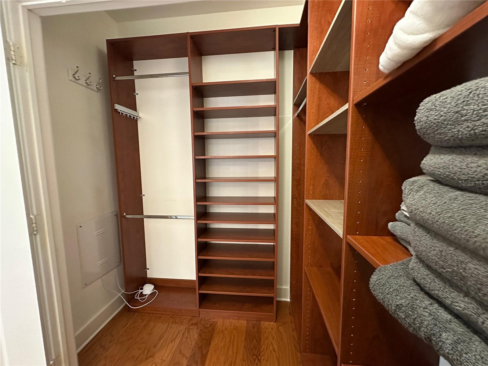 1350 MAIN ST #1401, SARASOTA, FL, 34236