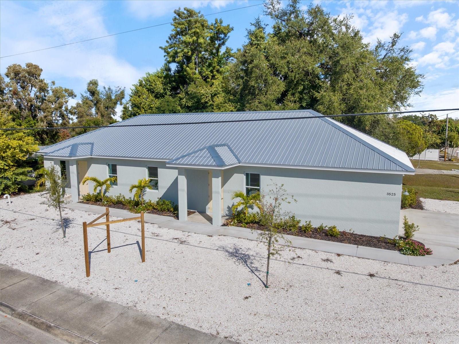 3525 MCINTOSH RD, SARASOTA, FL, 34232