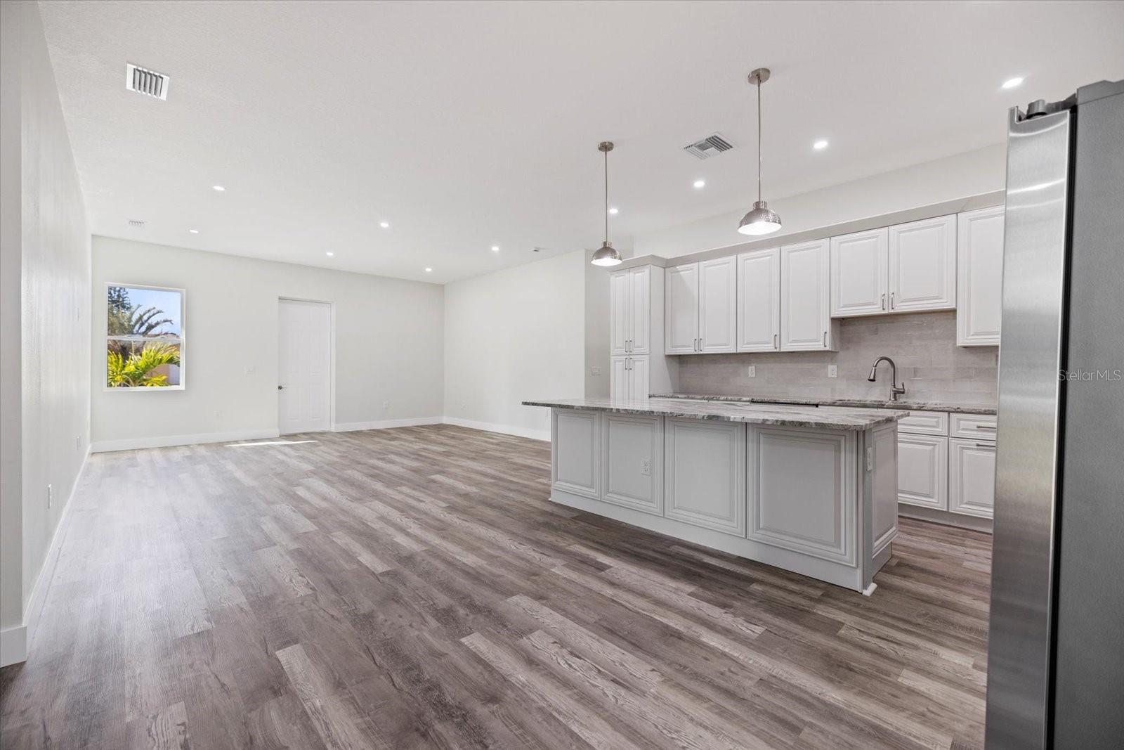 3525 MCINTOSH RD, SARASOTA, FL, 34232