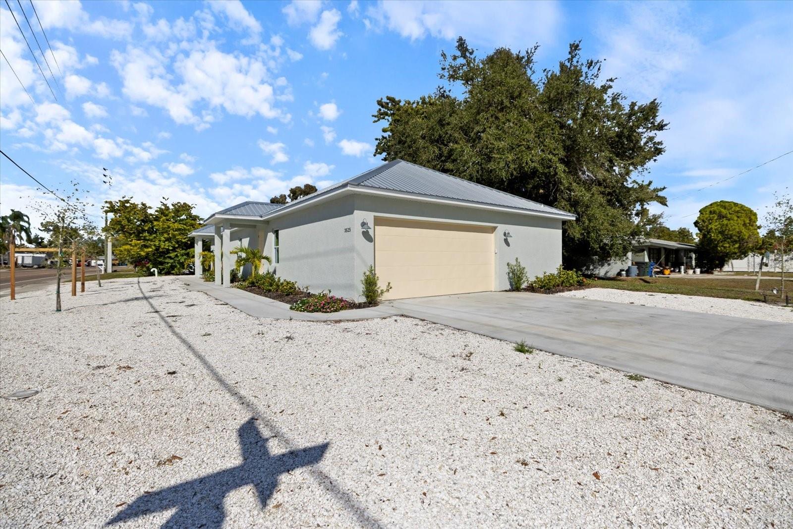 3525 MCINTOSH RD, SARASOTA, FL, 34232